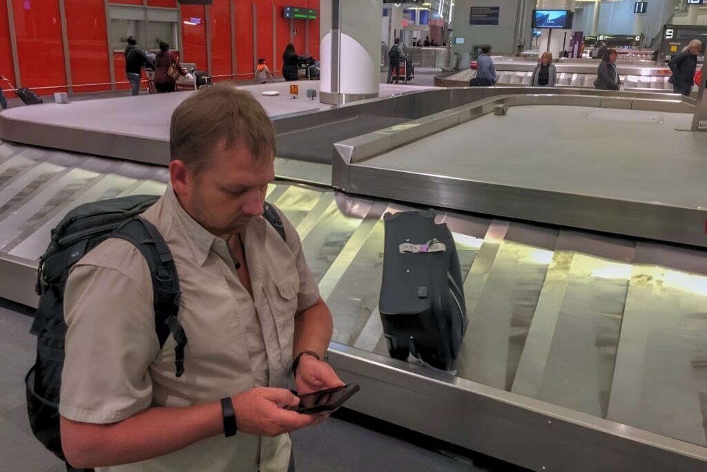 Airport Luggage Tag Scam: Protect Checked Bags in 2026 Airport Luggage Tag Scam: Protect Checked Bags in 2026