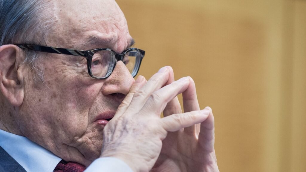 Alan Greenspan, the legendary former Federal Reserve chair, dies : NPR Alan Greenspan, the legendary former Federal Reserve chair, dies : NPR