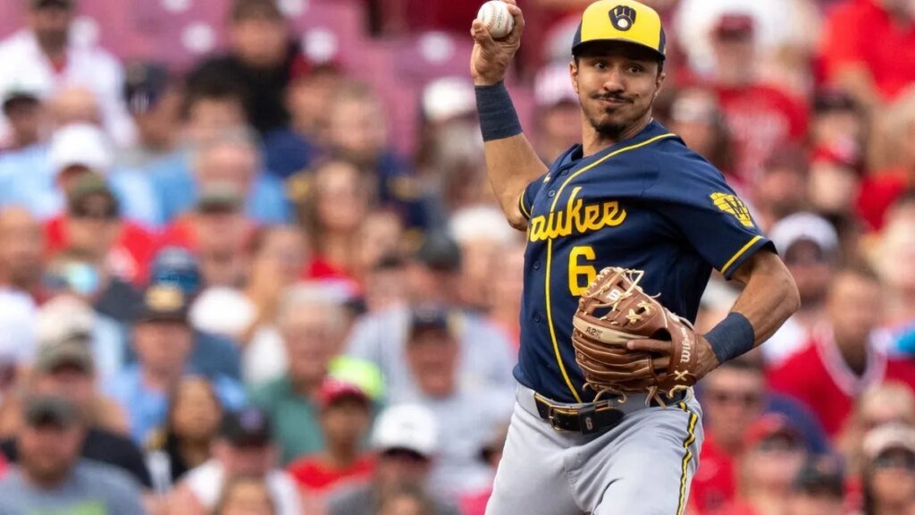 Andrew Vaughn, Brewers build lead, hang on against Reds Andrew Vaughn, Brewers build lead, hang on against Reds