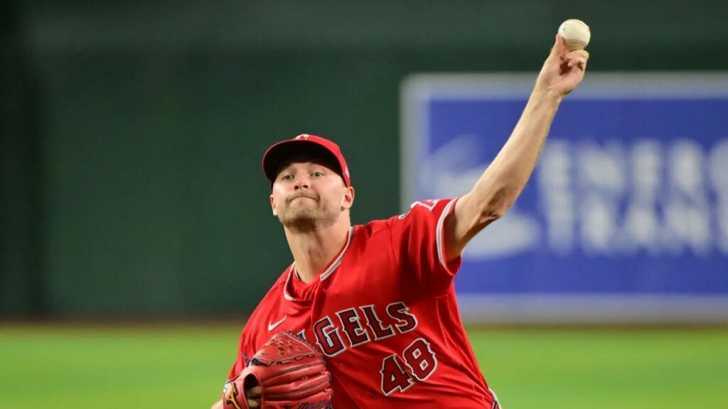 Angels give Reid Detmers plenty of support in rout of Diamondbacks