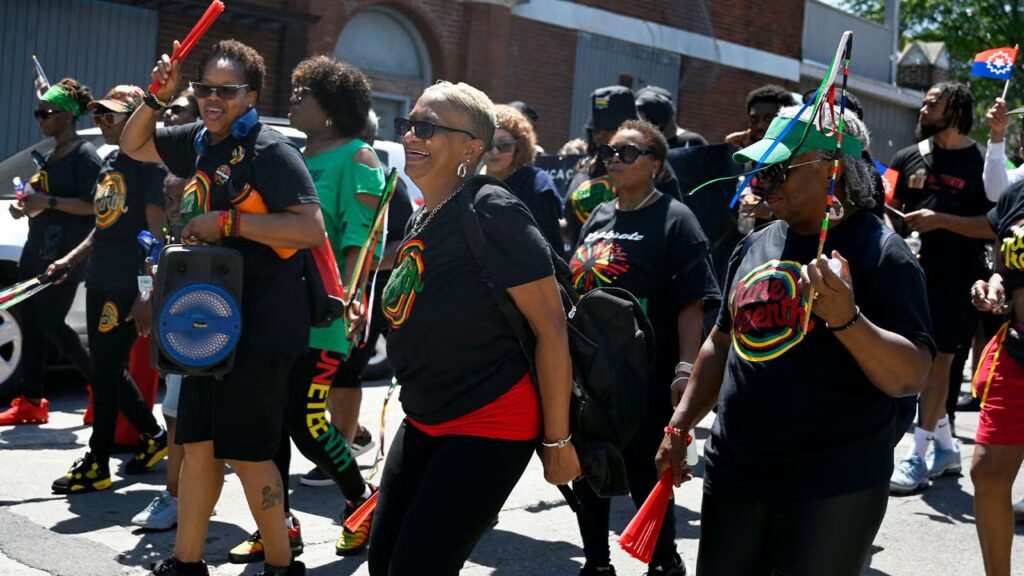 Are stores open on Juneteenth? Holiday hours for Walmart, Costco, stock markets, banks, and more Are stores open on Juneteenth? Holiday hours for Walmart, Costco, stock markets, banks, and more
