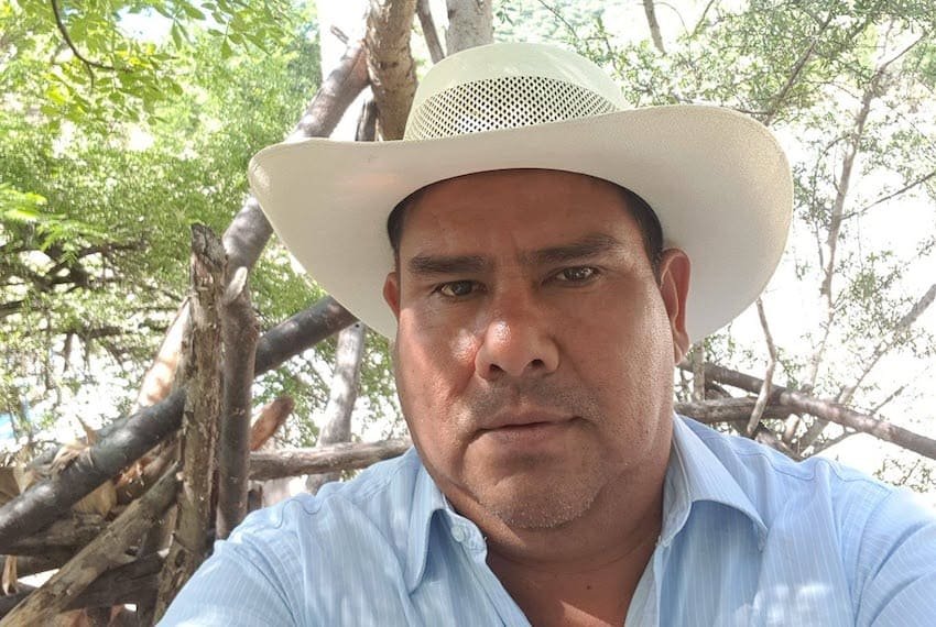 Armed men kill Oaxaca mayor who had requested government protection Armed men kill Oaxaca mayor who had requested government protection