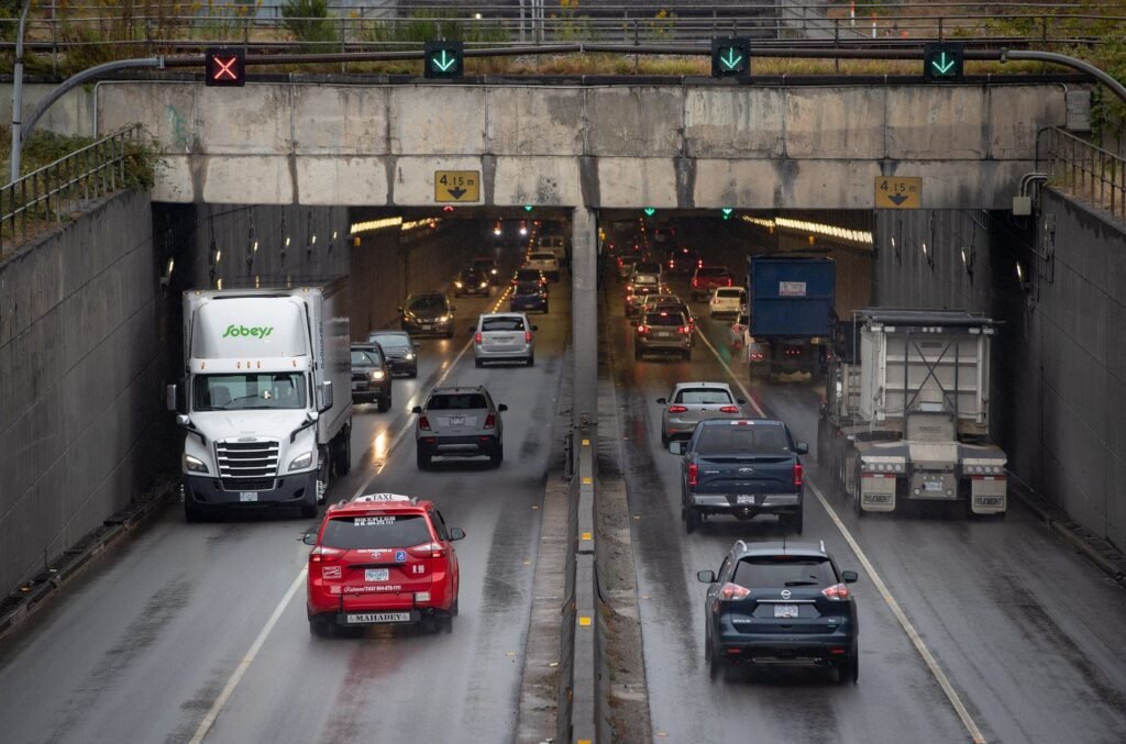 B.C. terminates agreement with design-build consortium for new Fraser River tunnel B.C. terminates agreement with design-build consortium for new Fraser River tunnel