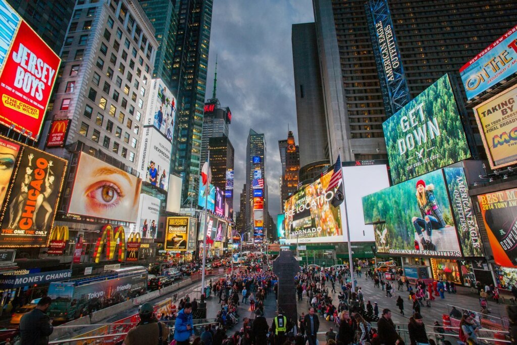 Best Ways to Explore Times Square Without Carrying Heavy Bags
