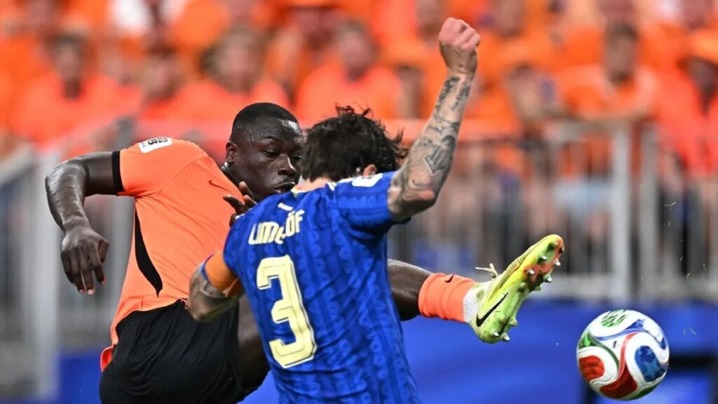 Brian Brobbey, Cody Gapko net braces as Netherlands rout Sweden