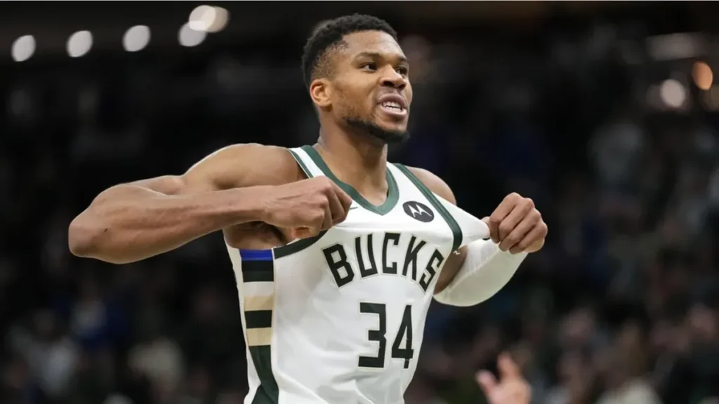 Bucks Made the Right Call in Blockbuster Giannis Antetokounmpo Trade Bucks Made the Right Call in Blockbuster Giannis Antetokounmpo Trade