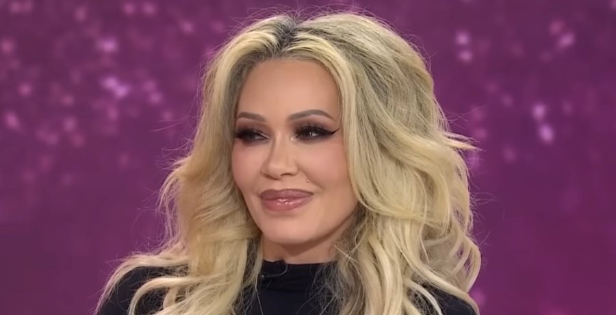 Bunnie Xo Poses In Lingerie, Getting ‘Sparkle Back’ Amid Divorce Bunnie Xo Poses In Lingerie, Getting 'Sparkle Back' Amid Divorce