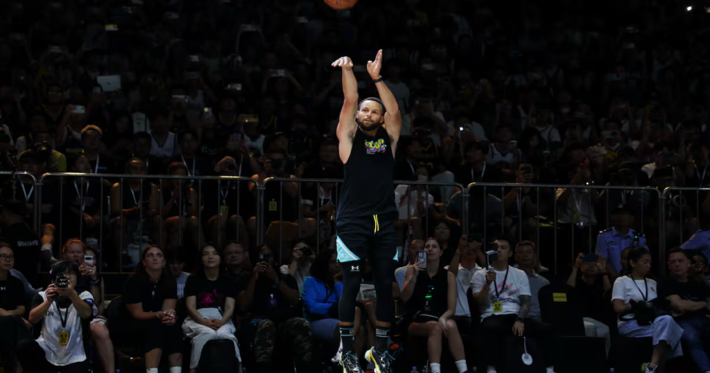 China’s Li-Ning Scores Big By Signing Stephen Curry China’s Li-Ning Scores Big By Signing Stephen Curry