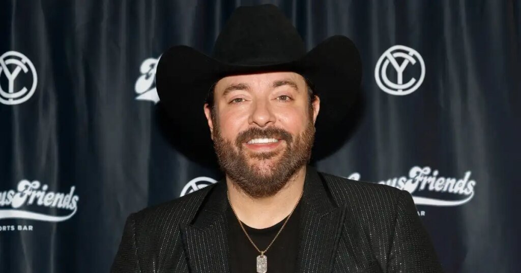 Country Singer Chris Young Is Safe After Plane Incident