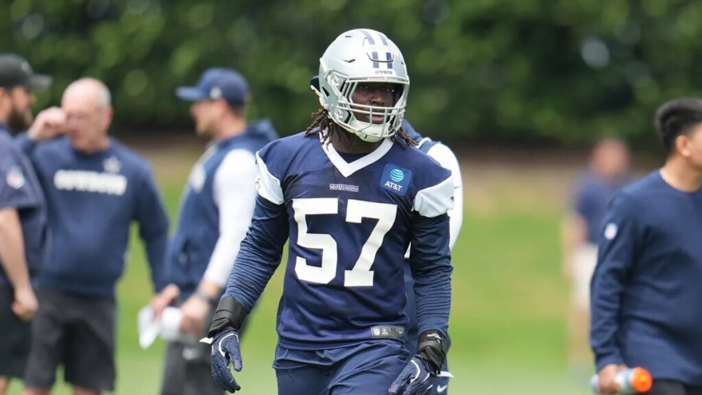 Cowboys sign first-round pick Malachi Lawrence to rookie deal