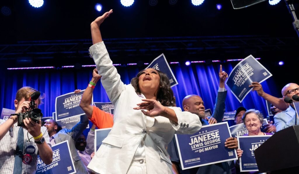 D.C.’s democratic socialist mayor-to-be joins outsider candidates winning major elections D.C.’s democratic socialist mayor-to-be joins outsider candidates winning major elections