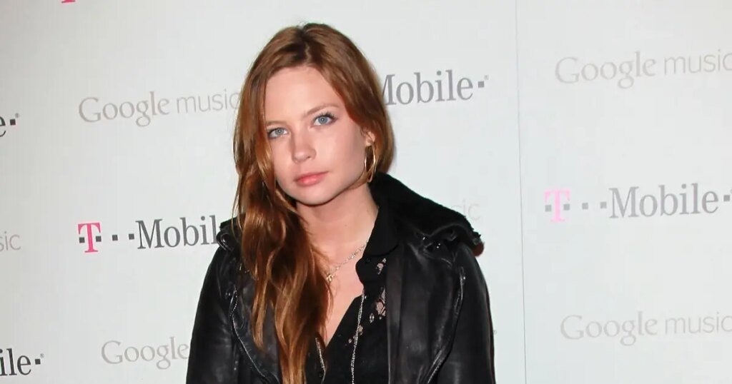 Daveigh Chase’s Dad Speaks Out on Actress’ Cause of Death Daveigh Chase's Dad Speaks Out on Actress’ Cause of Death