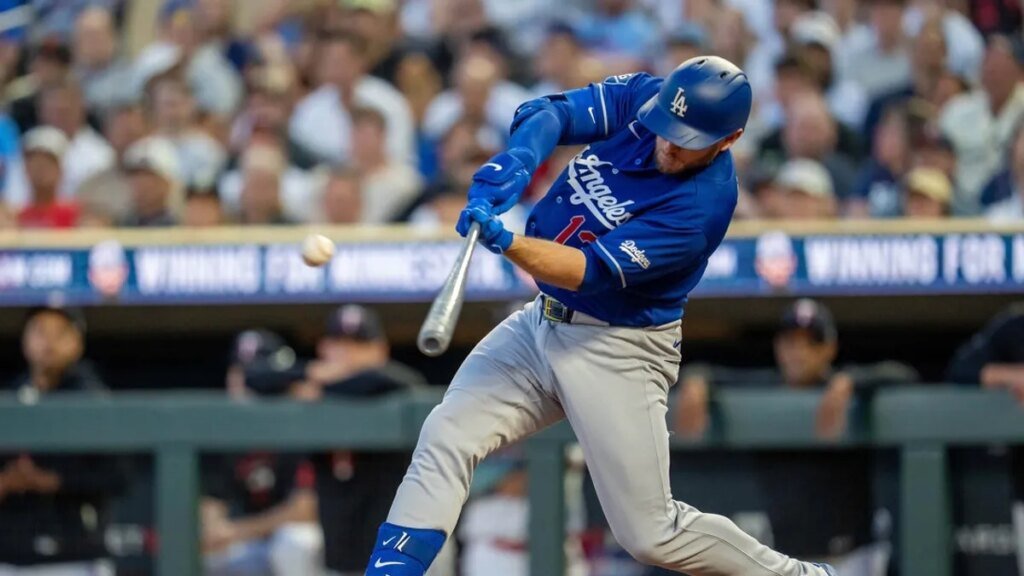 Dodgers nursing injuries ahead of rematch vs. Twins Dodgers nursing injuries ahead of rematch vs. Twins