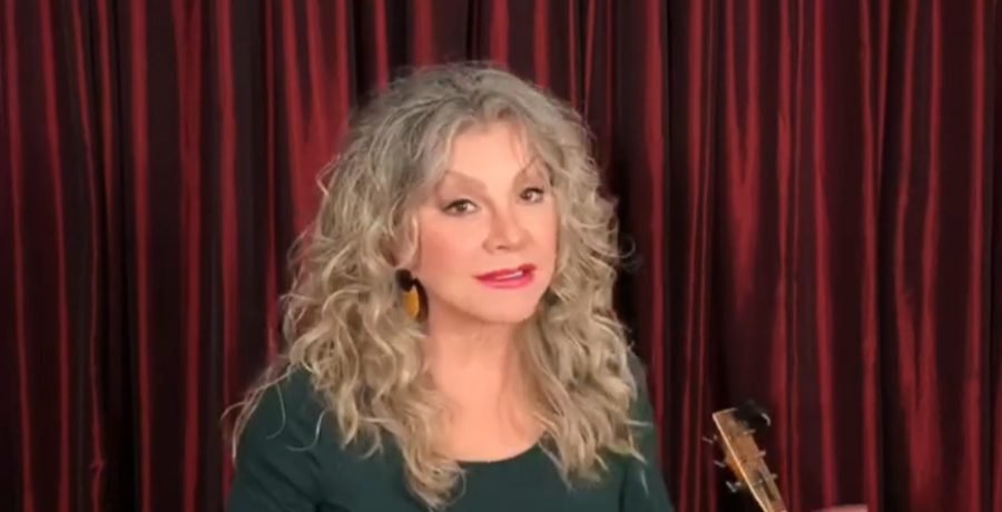 Dolly Parton’s Sister Stella Releases First New Music In Years Dolly Parton's Sister Stella Releases First New Music In Years