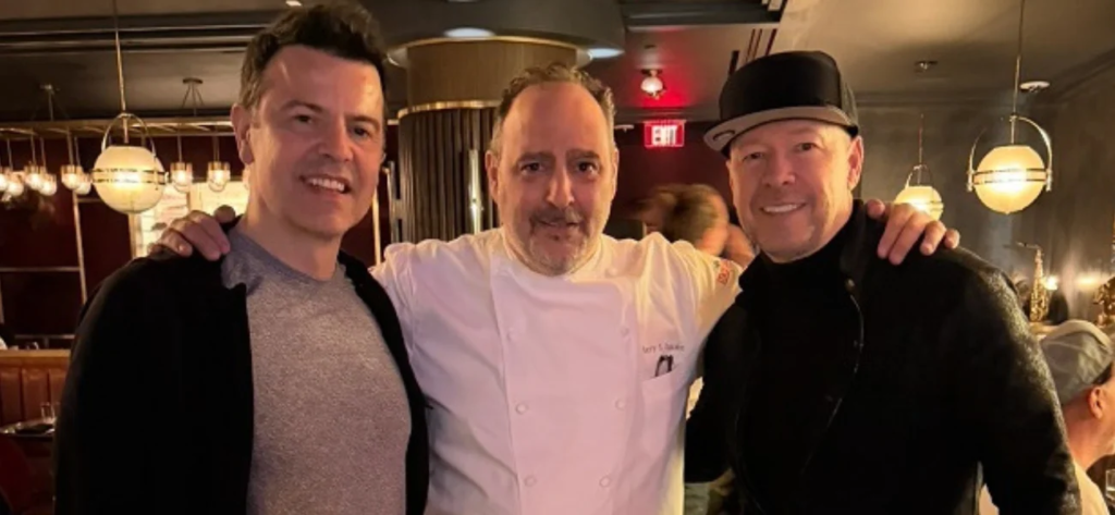 Donnie Wahlberg & More Heat Up Las Vegas at Circa’s Barry’s Downtown Prime Donnie Wahlberg & More Heat Up Las Vegas at Circa's Barry's Downtown Prime