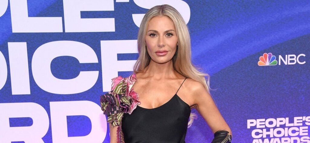 Dorit Kemsley Calls Amanda Frances ‘Really Cringe’ Dorit Kemsley Calls Amanda Frances 'Really Cringe'