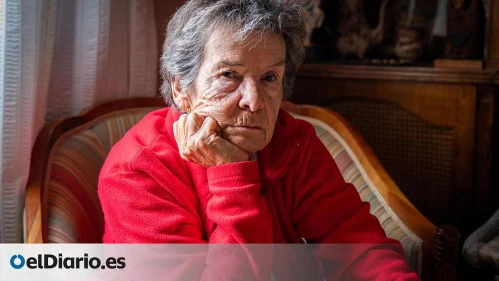 El desahucio de Maricarmen a sus 87 años se pospone de nuevo: seguirá en su piso de Madrid hasta el 23 de septiembre