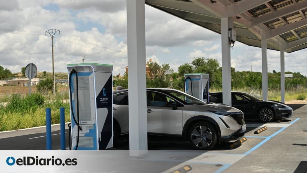 El final de la rebaja fiscal a la gasolina, un regalo para los coches eléctricos