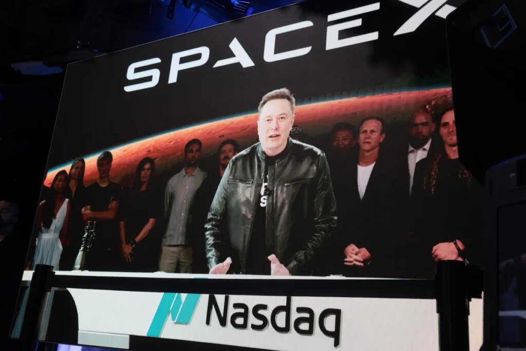 Elon suffers another day short of trillionaire status