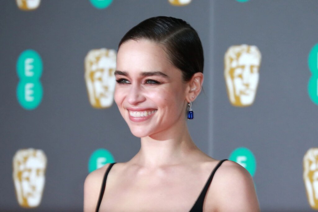 Emilia Clarke Wants Back In On Broadway Emilia Clarke Wants Back In On Broadway