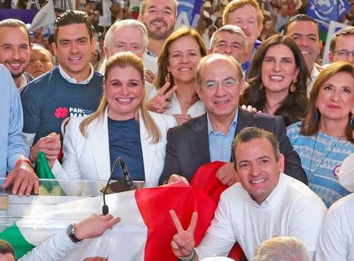 En Chihuahua gobiernan Calderón y sus secuaces, afirman opositores En Chihuahua gobiernan Calderón y sus secuaces, afirman opositores