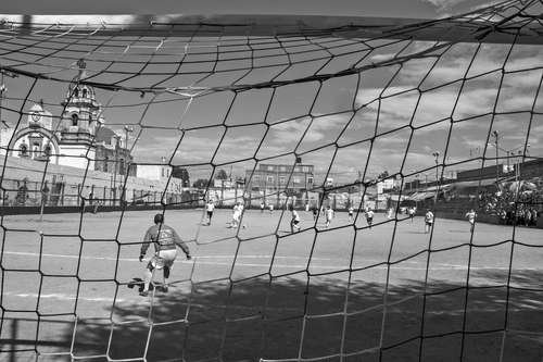 En Tepito el futbol es barrio, resistencia y hermandad En Tepito el futbol es barrio, resistencia y hermandad