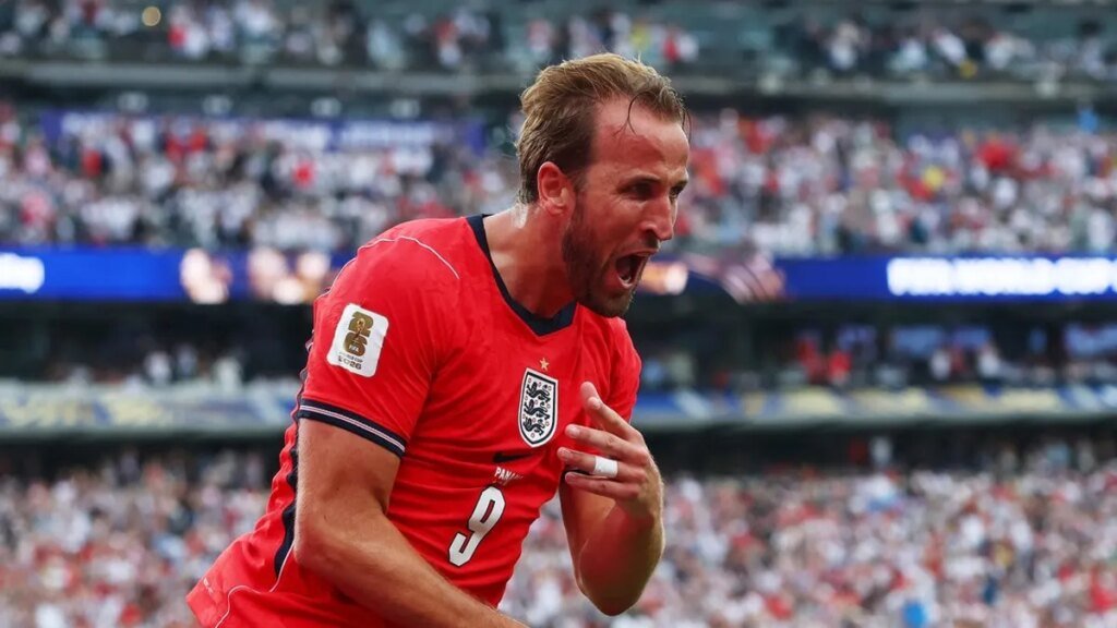 England clinches Group L crown with clean sheet vs. Panama