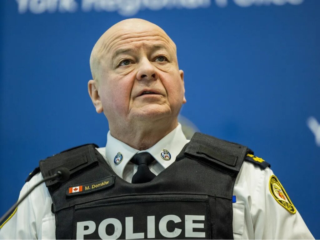Five more arrested over antisemitic signs displayed during March protest: Toronto police