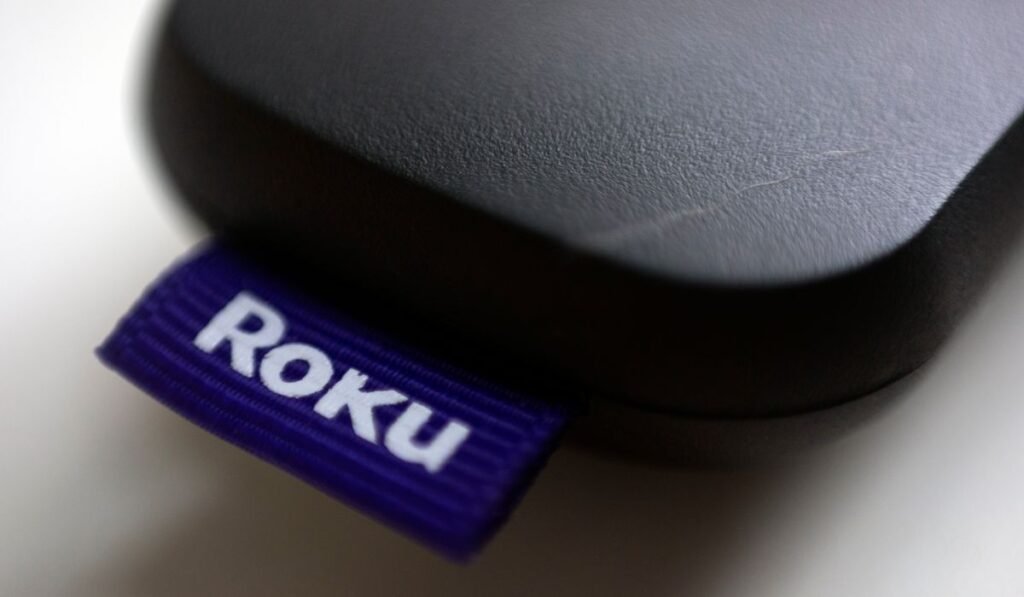 Fox to buy streaming pioneer Roku in a $22 billion deal Fox to buy streaming pioneer Roku in a $22 billion deal