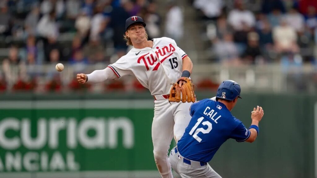 Freddie Freeman, Andy Pages help Dodgers pile up 17 hits, rout Twins
