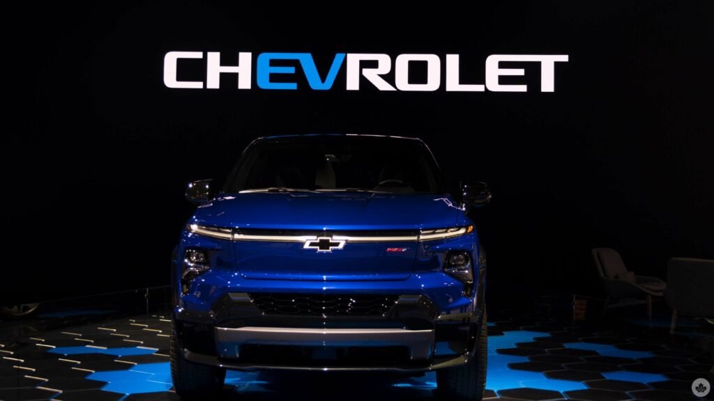 GM will soon allow its EVs to easily use more public chargers