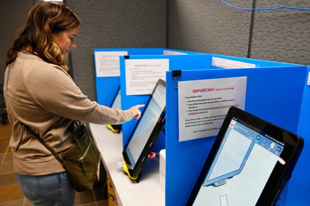 Georgia’s vote-counting method will soon be banned. Lawmakers will try to find a fix this week Georgia's vote-counting method will soon be banned. Lawmakers will try to find a fix this week