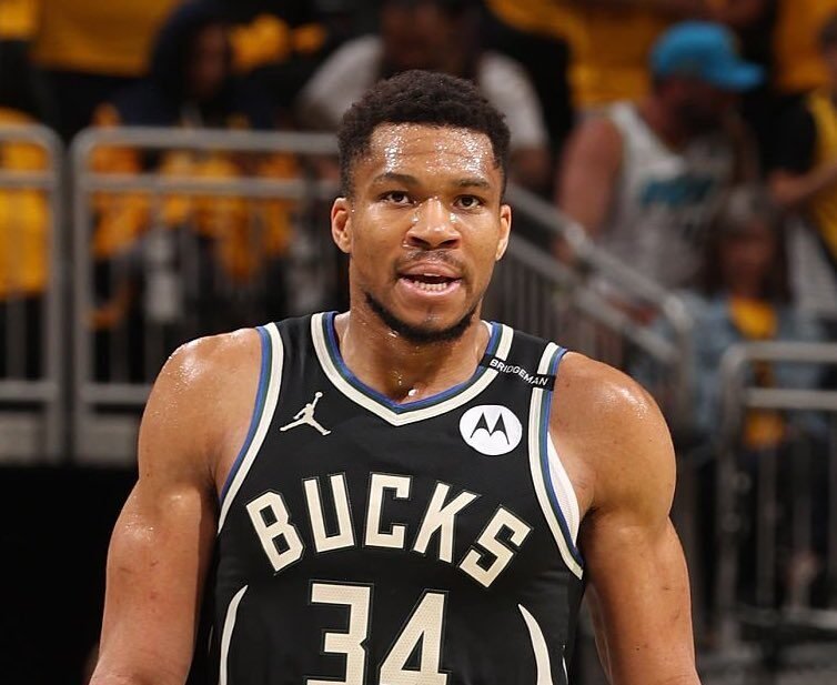 Giannis Antetokounmpo Lands A Breitling Deal As His Brand Reaches New Heights Giannis Antetokounmpo Lands A Breitling Deal As His Brand Reaches New Heights