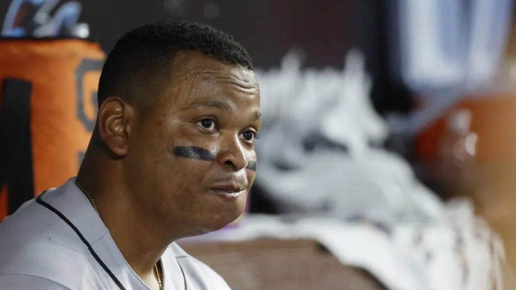 Giants’ Rafael Devers: Pinch-runner flap was ‘misunderstanding’ Giants' Rafael Devers: Pinch-runner flap was 'misunderstanding'