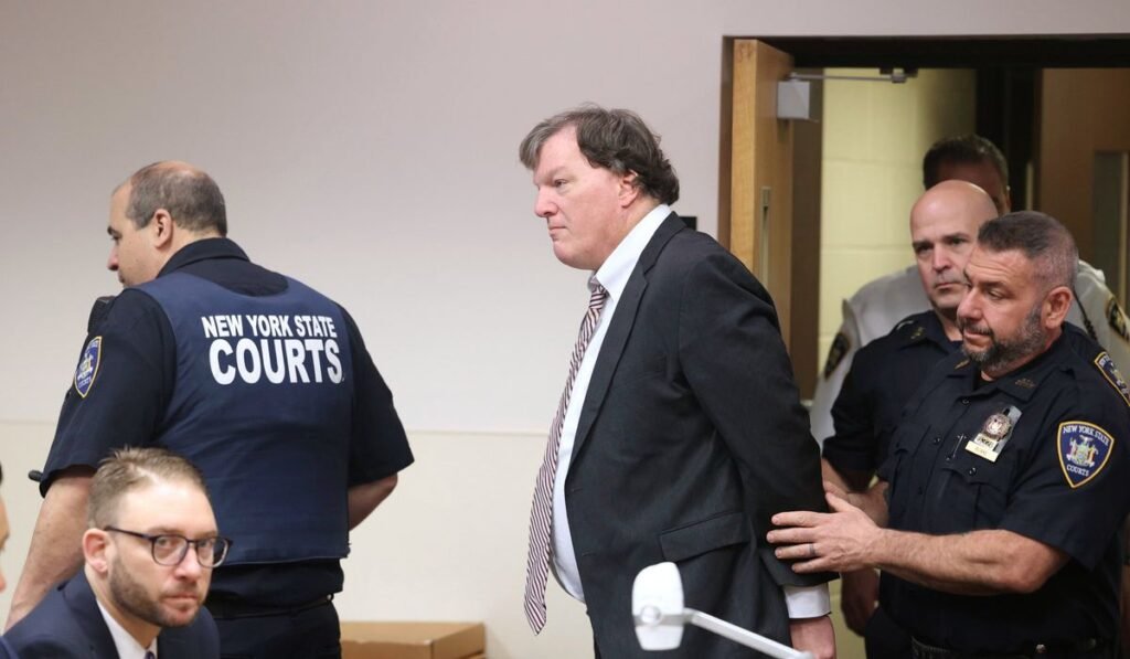 Gilgo Beach killer writes to other jailed murderer, reads crime novels behind bars, sheriff says Gilgo Beach killer writes to other jailed murderer, reads crime novels behind bars, sheriff says