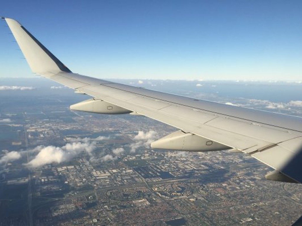 Government offers support to help Canadian airlines handle high fuel costs Government offers support to help Canadian airlines handle high fuel costs