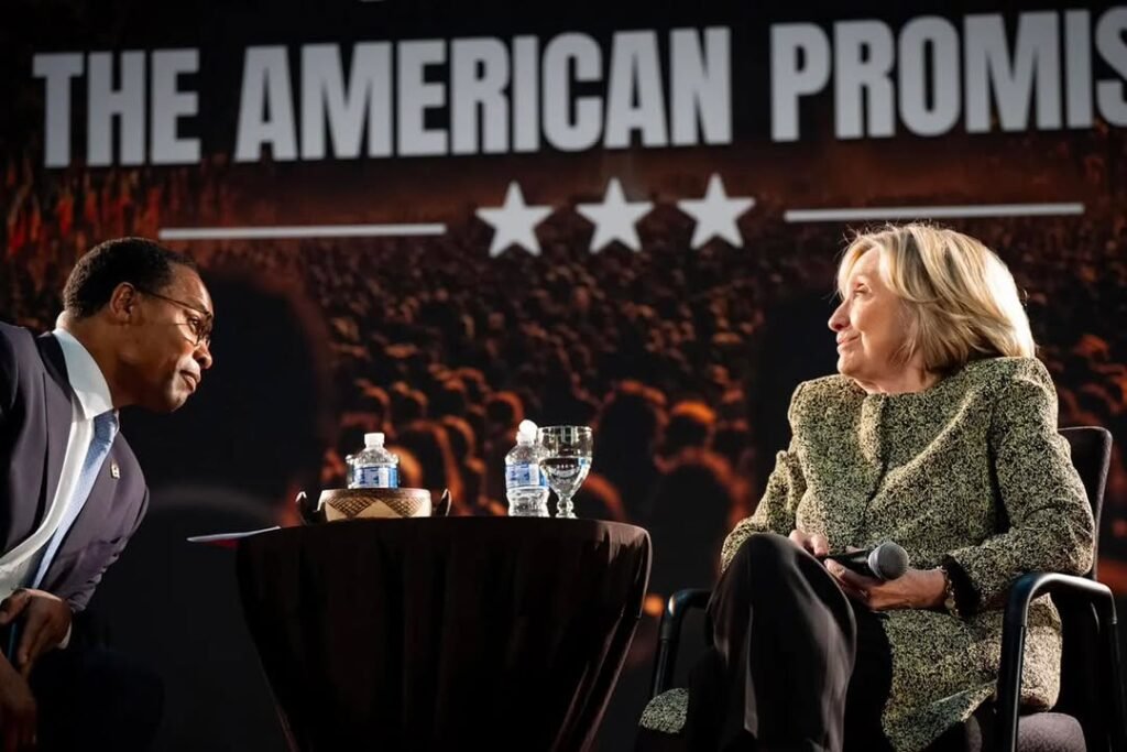 Hillary Clinton Honors Jesse Jackson’s Legacy With a Call for Grassroots Organizing Hillary Clinton Honors Jesse Jackson’s Legacy With a Call for Grassroots Organizing