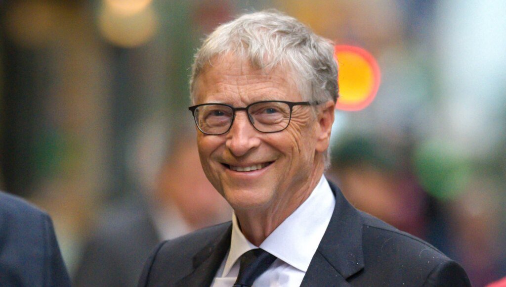 How Much Money the Billionaire Has – Hollywood Life How Much Money the Billionaire Has – Hollywood Life