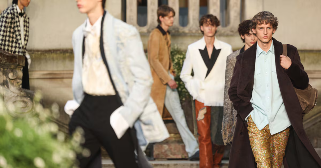 In Paris, a Search for Lightness