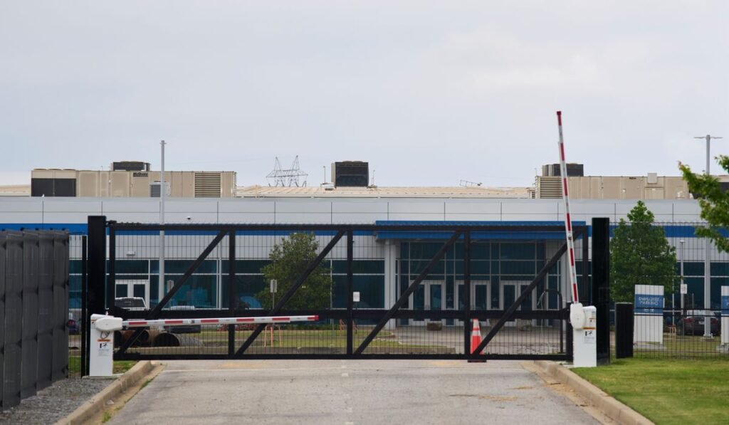In boost to Musk, Justice Department seeks to dismiss air pollution lawsuit against xAI data center