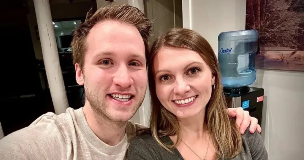 Influencer Jesse Ridgway and Wife Ashley's Relationship Timeline