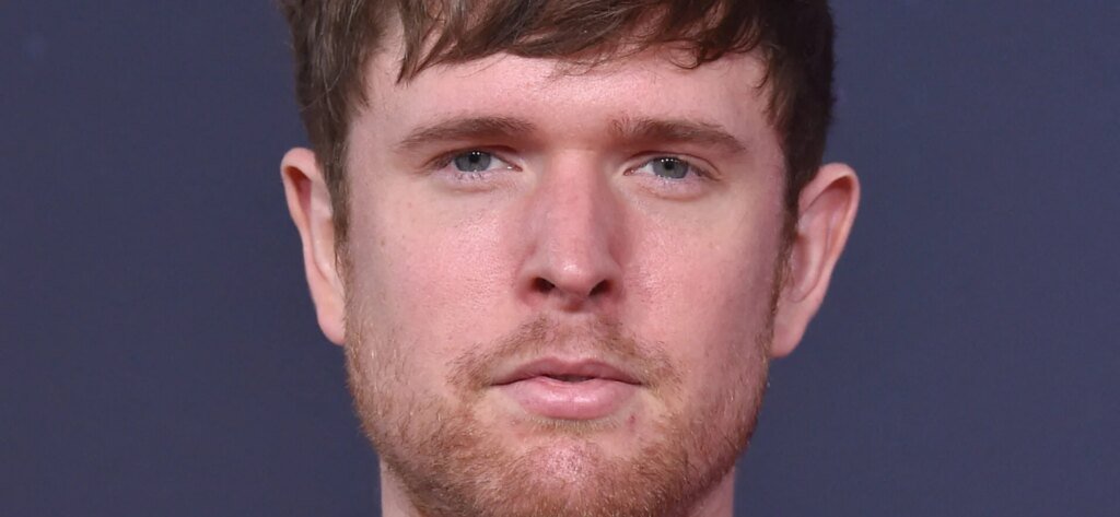 James Blake Fires At Music Industry With Cryptic Post James Blake Fires At Music Industry With Cryptic Post