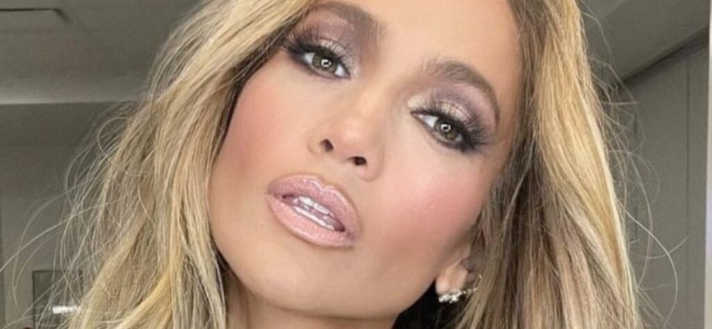 Jennifer Lopez Makes Sex Confession About Her ‘Dark Side’ Jennifer Lopez Makes Sex Confession About Her ‘Dark Side’
