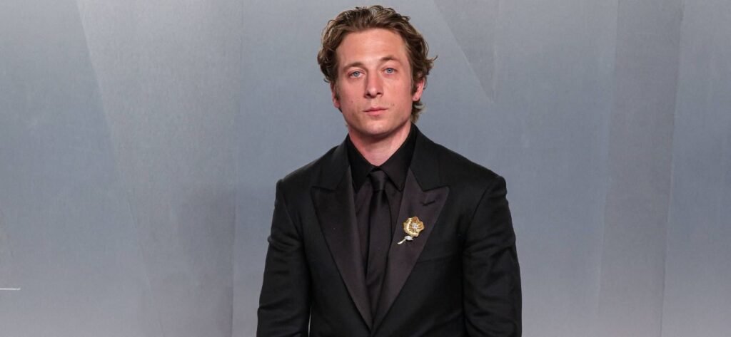 Jeremy Allen White Reflects On ‘Shameless’ Milestone Jeremy Allen White Reflects On ‘Shameless’ Milestone