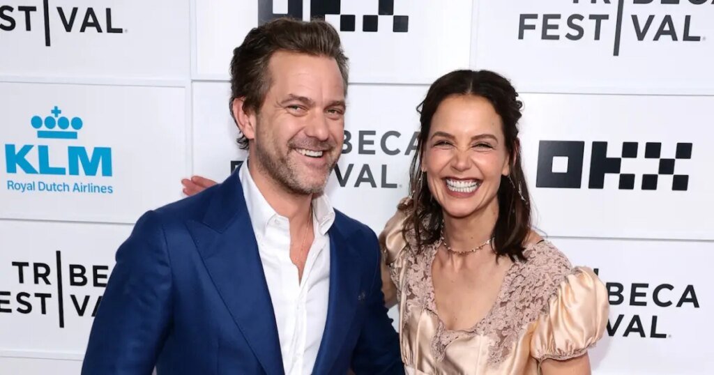 Joshua Jackson Writes Katie Holmes ‘Appreciation Post’
