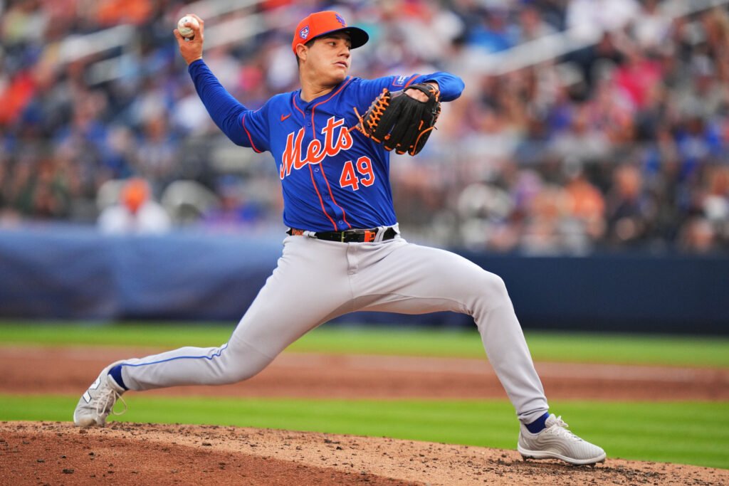 KBO’s LG Twins Sign Yacksel Rios, Release Yonny Chirinos KBO's LG Twins Sign Yacksel Rios, Release Yonny Chirinos