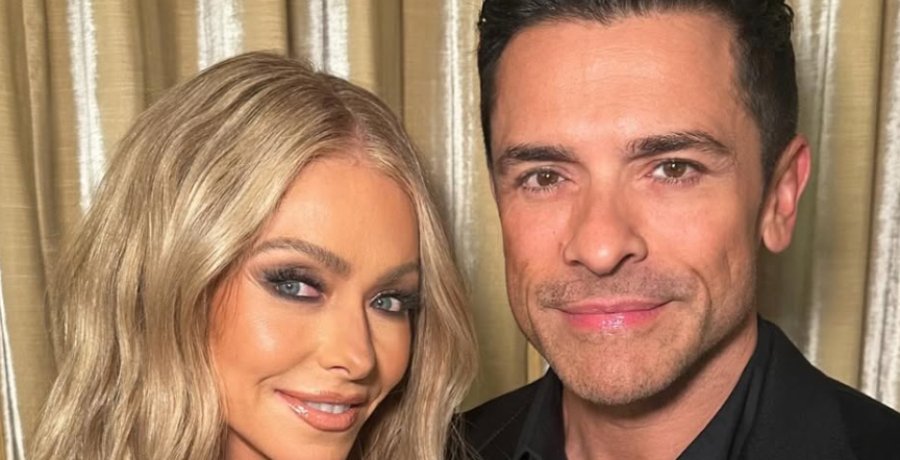 Kelly Ripa Shares A Regret From Her Wedding To Mark Consuelos Kelly Ripa Shares A Regret From Her Wedding To Mark Consuelos