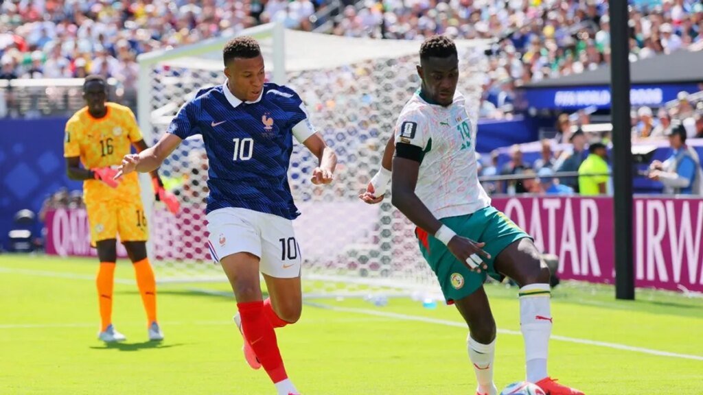 Kylian Mbappe's brace leads France past Senegal