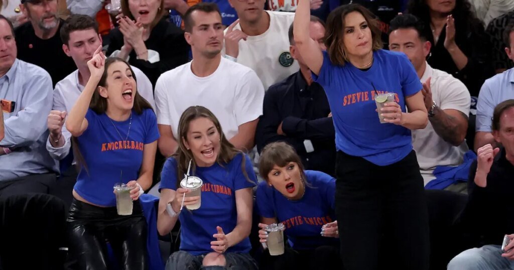 L.A. Native Alana Haim Reacts to Criticism of Knicks Fandom