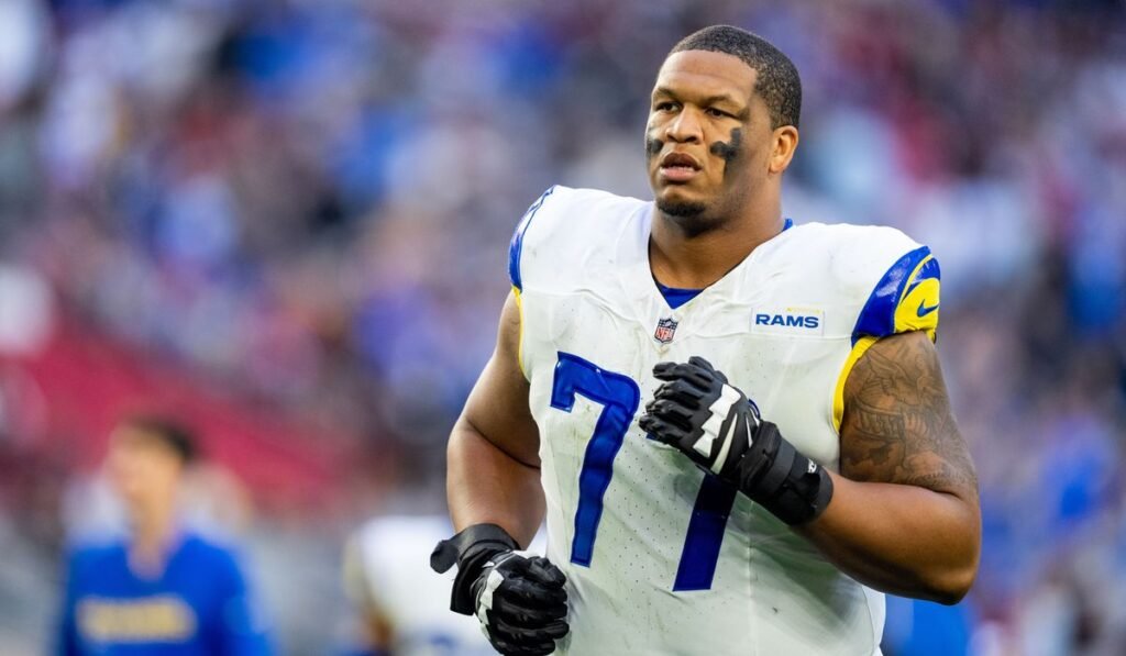 LA Rams left tackle Alaric Jackson has been arrested on suspicion of felony domestic violence LA Rams left tackle Alaric Jackson has been arrested on suspicion of felony domestic violence
